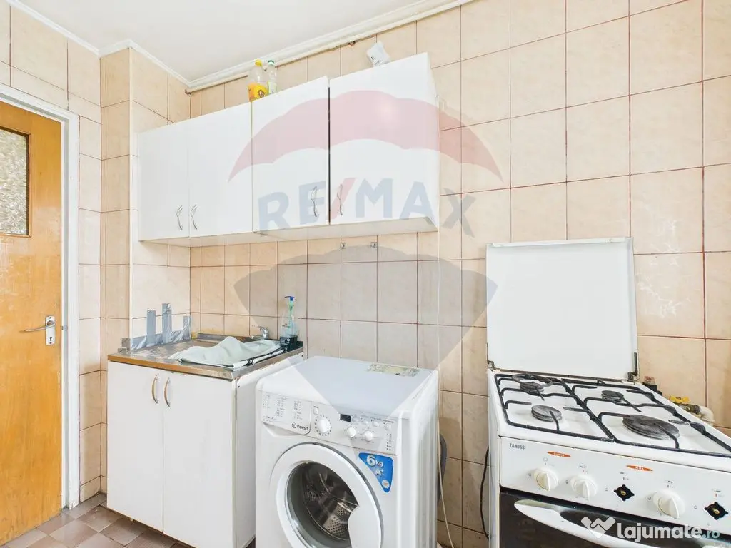 Apartament cu 2 camere de vanzare - Zona Alexandru Obregia 