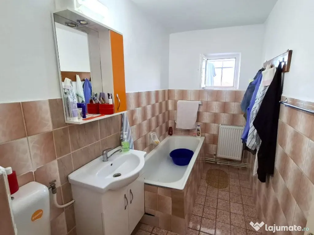 Apartament 3 camere – Zona Lidl Sud, Focșani 