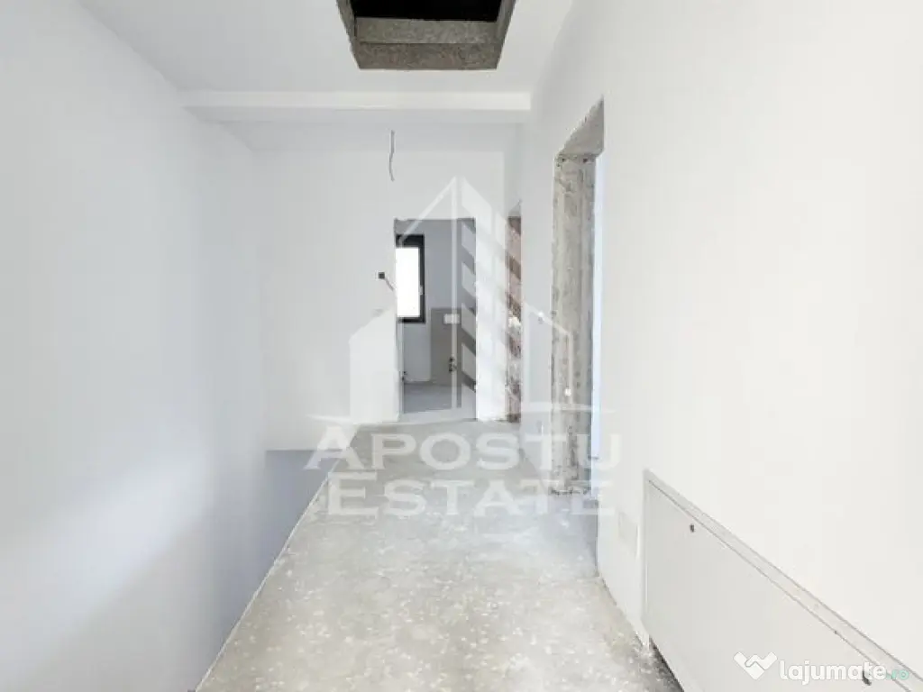 Duplex cu 4 camere, zid dublu, dormitor cu baie si dressi... 