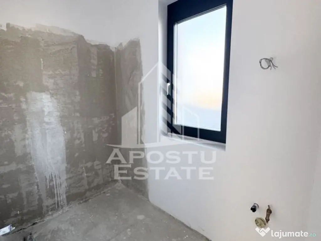 Duplex cu 4 camere, zid dublu, dormitor cu baie si dressi... 