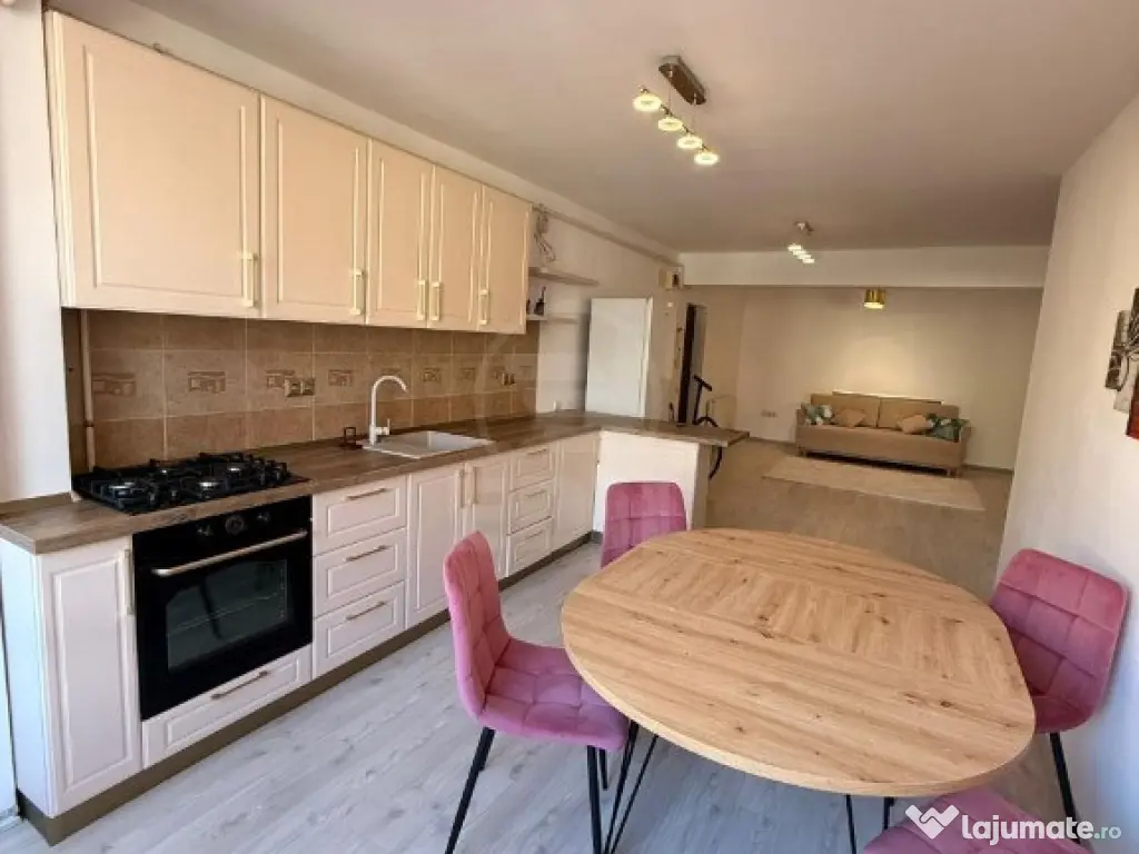 Apartament 2 camere decomandat zona Florilor