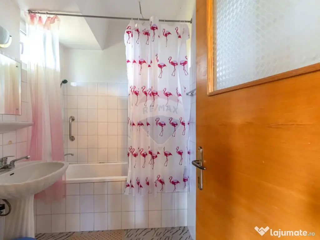 Poiana Mărului | 7 camere | Priveliște Piatra Craiului ... 