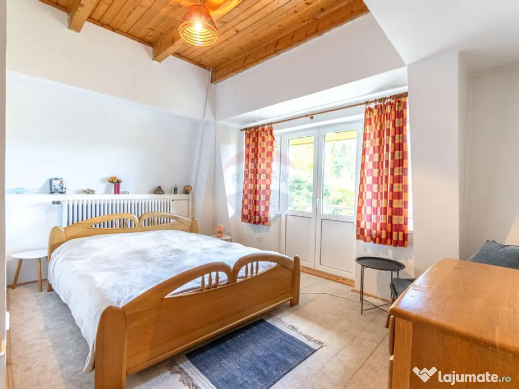 Poiana Mărului | 7 camere | Priveliște Piatra Craiului ... 