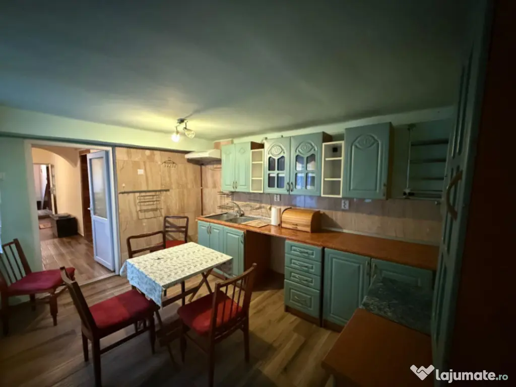 Casa 3 camere + teren 912mp zona Caraiman 