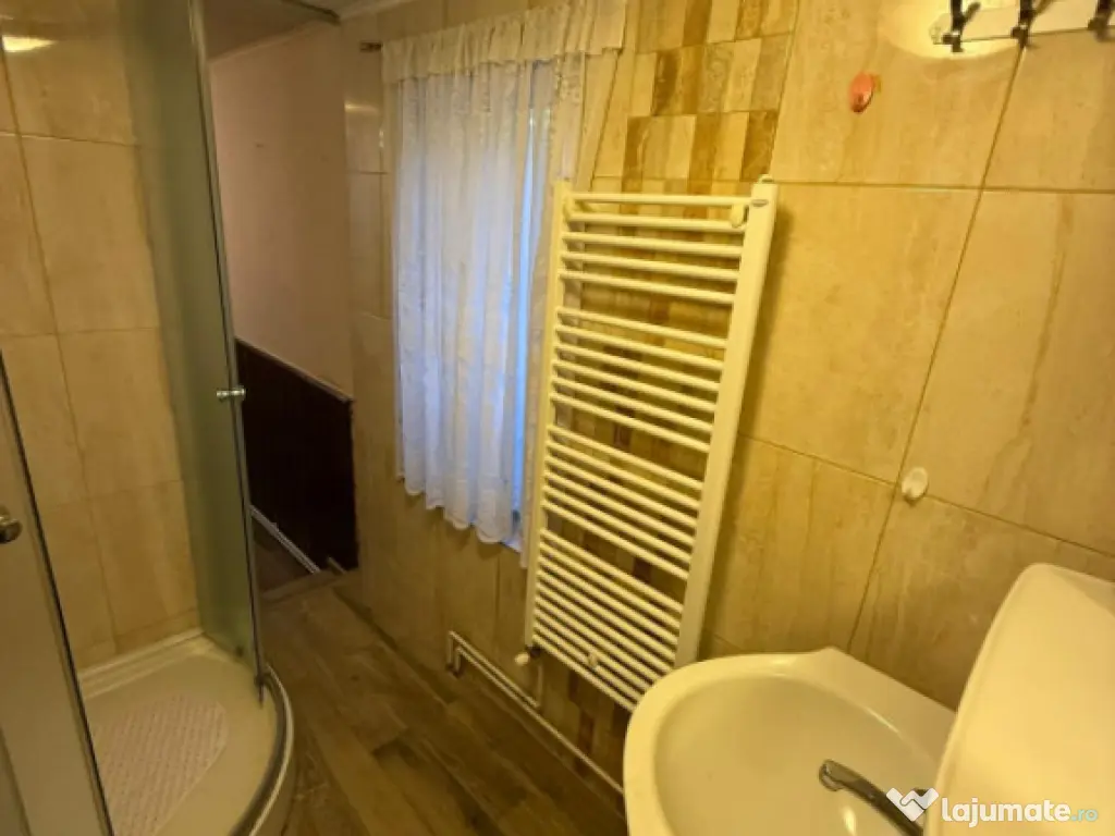 Casa 3 camere + teren 912mp zona Caraiman 