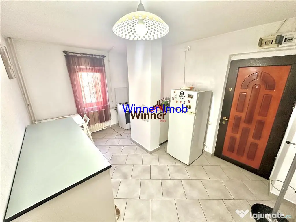 Inchiriere garsoniera spatioasa Aviatiei 