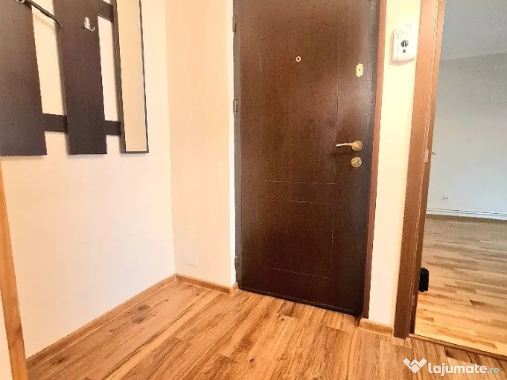 3 camere zona Dorobanti - Piata Mare, etaj 1 