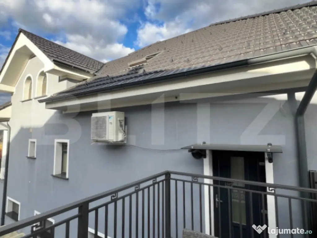 Vilă pentru pretențioși și teren 832mp la intrare în De