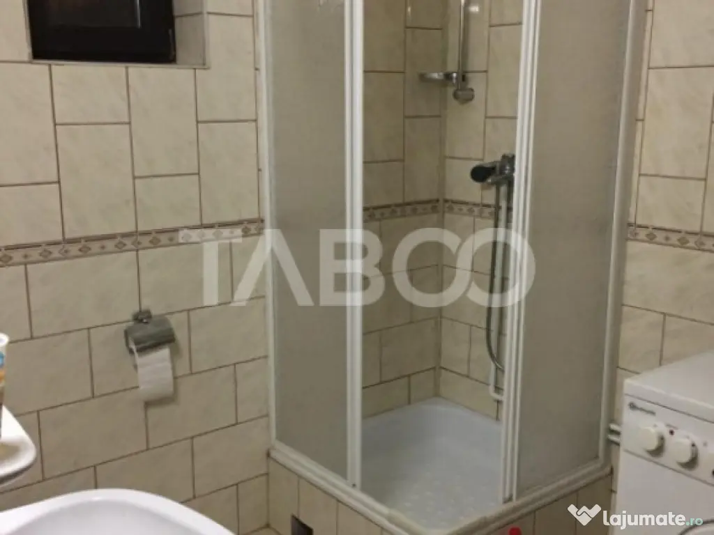 Pensiune de vanzare la cheie situata in Paltinis langa Arena 