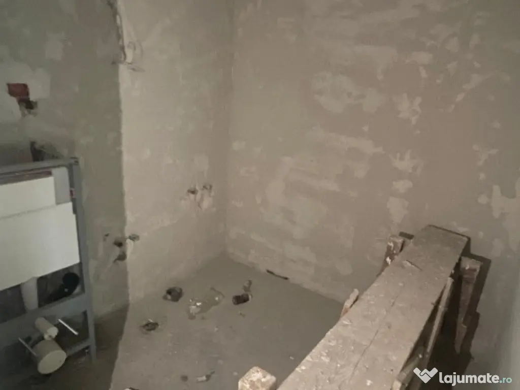 Apartament 2 camere si curte proprie cadastrata, finisaje la alegere 