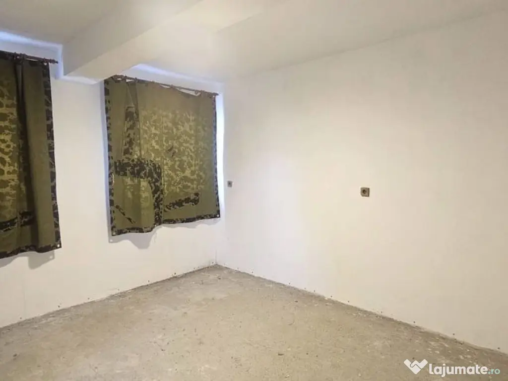 Spatiu comercial/Atelier creatie, 50 mp utili, zona Port ... 