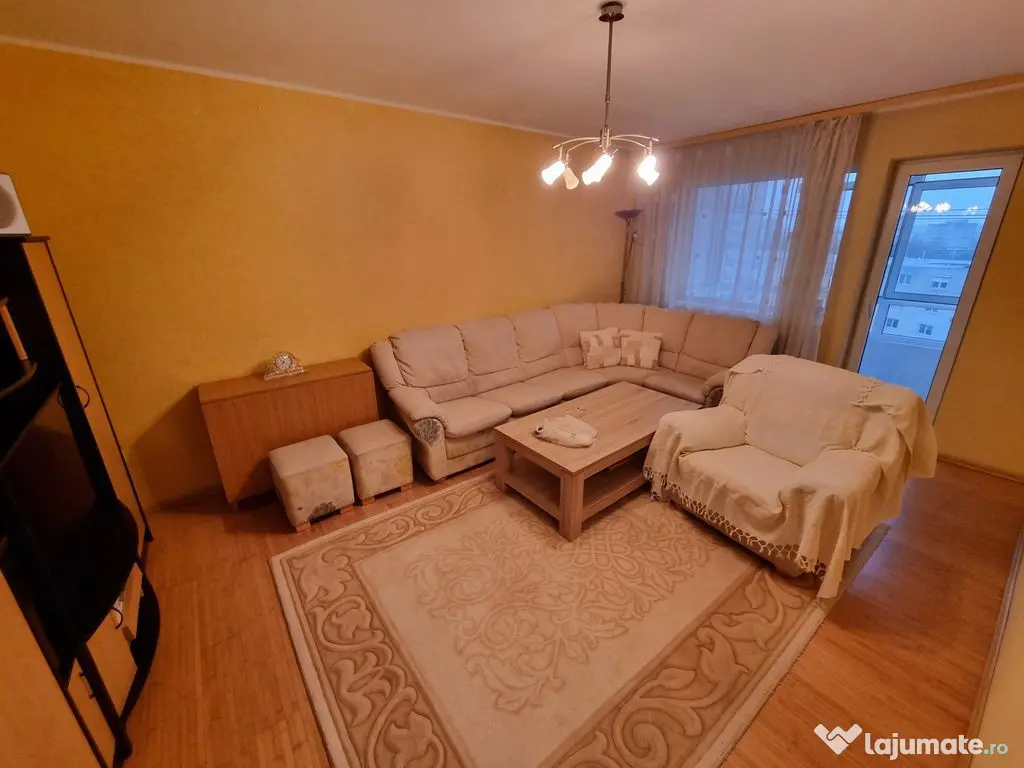 Apartament decomandat 3 camere zona Tomis Nord