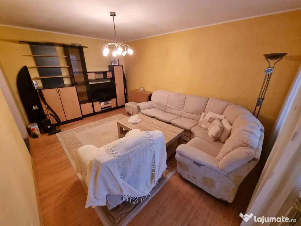 Apartament decomandat 3 camere zona Tomis Nord