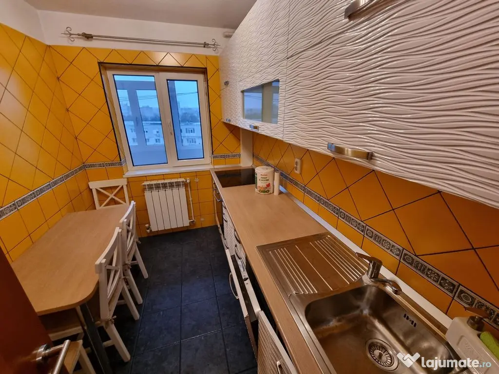 Apartament decomandat 3 camere zona Tomis Nord