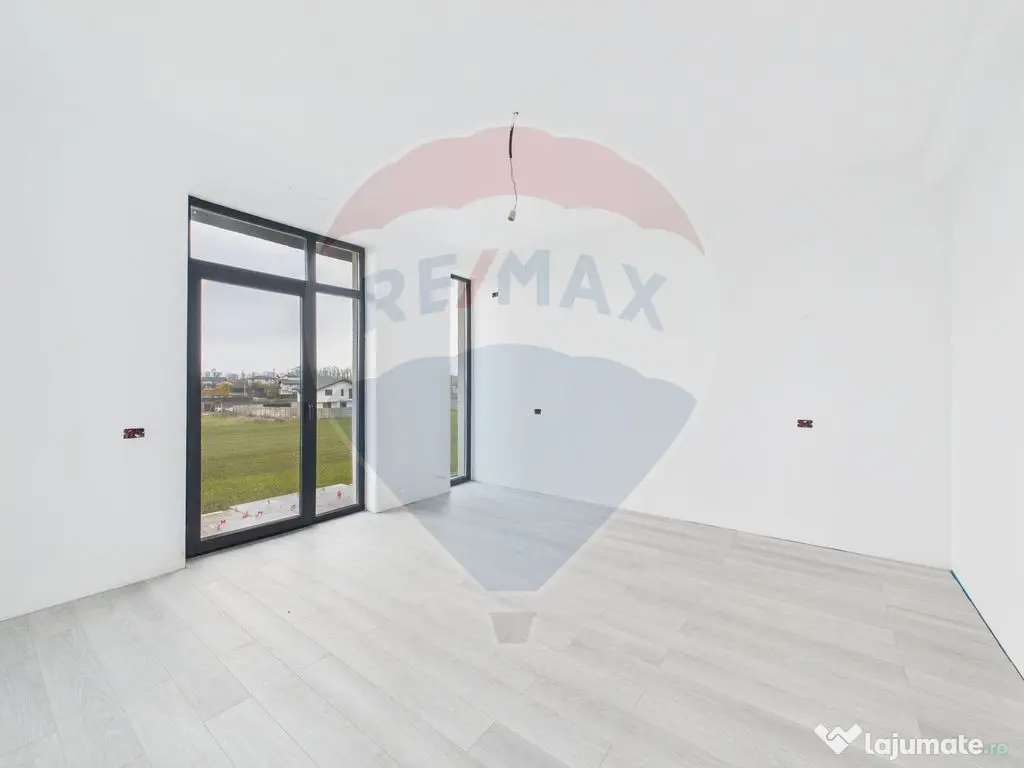 Casa moderna cu 4 camere de vanzare - Zona Ganeasa - Moar... 