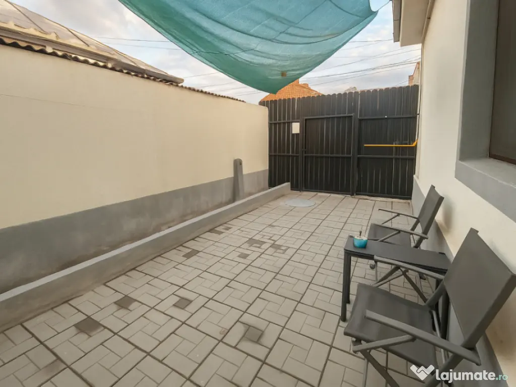 Casă cu 3 camere și 2 băi - Faleza Nord 