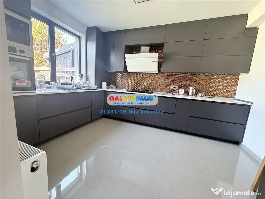 Vila deosebita de -complex Hera Domnesti