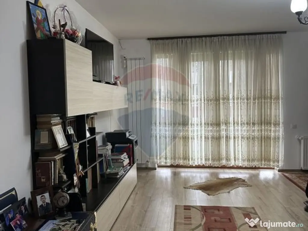 Casă / Vilă Girov Contesti 