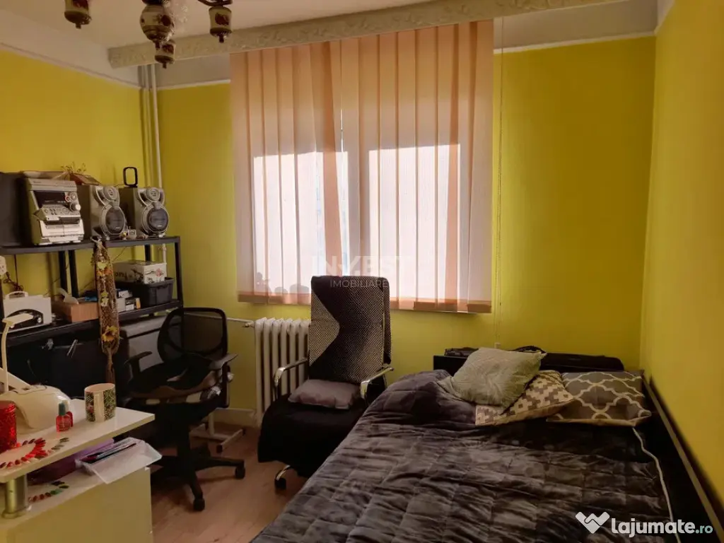 APARTAMENT 3 CAMERE, ETAJU 1, 60 MP UTILI, ALEXANDRU CEL BUN 