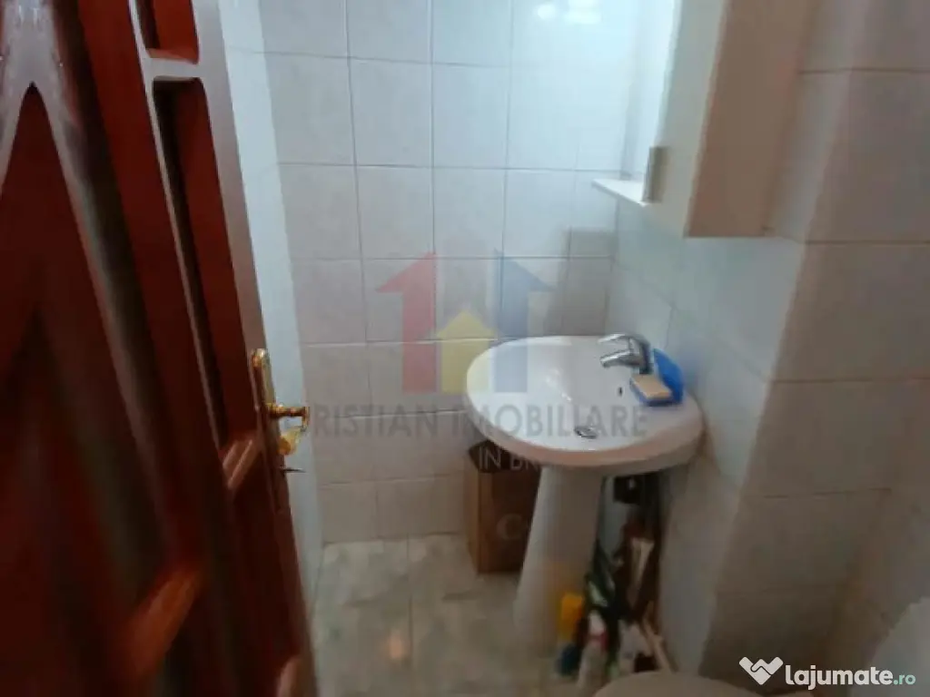 3 camere, parter cu balcon 14 m, Semimobilat, Garii