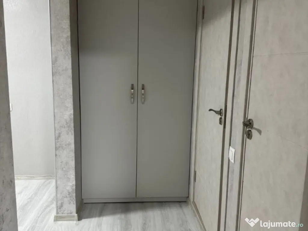 Apartament cu camere de inchiriat in zona Pipera