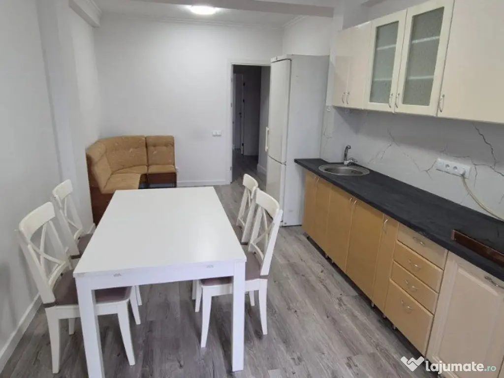 Garsoniera de inchriat zona Brancusi 
