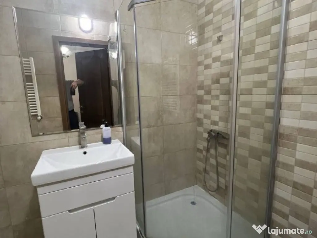 Garsoniera de inchiriat in zona Drumul Taberei 