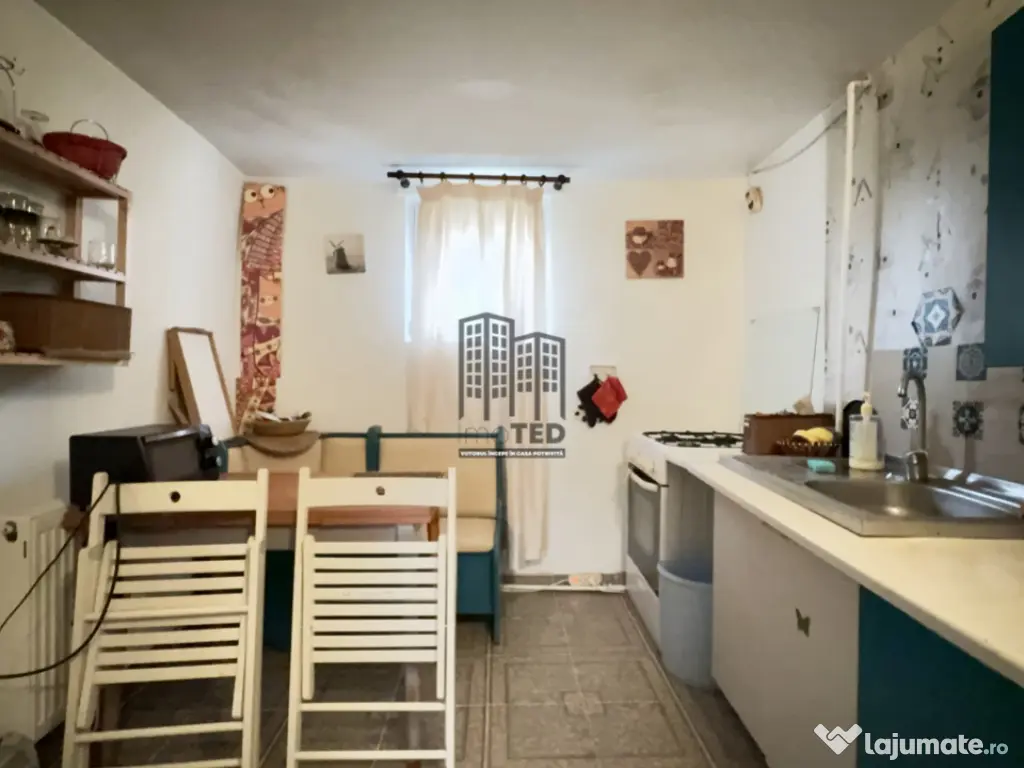 Unele case nu se cumpără. Se descoperă. 