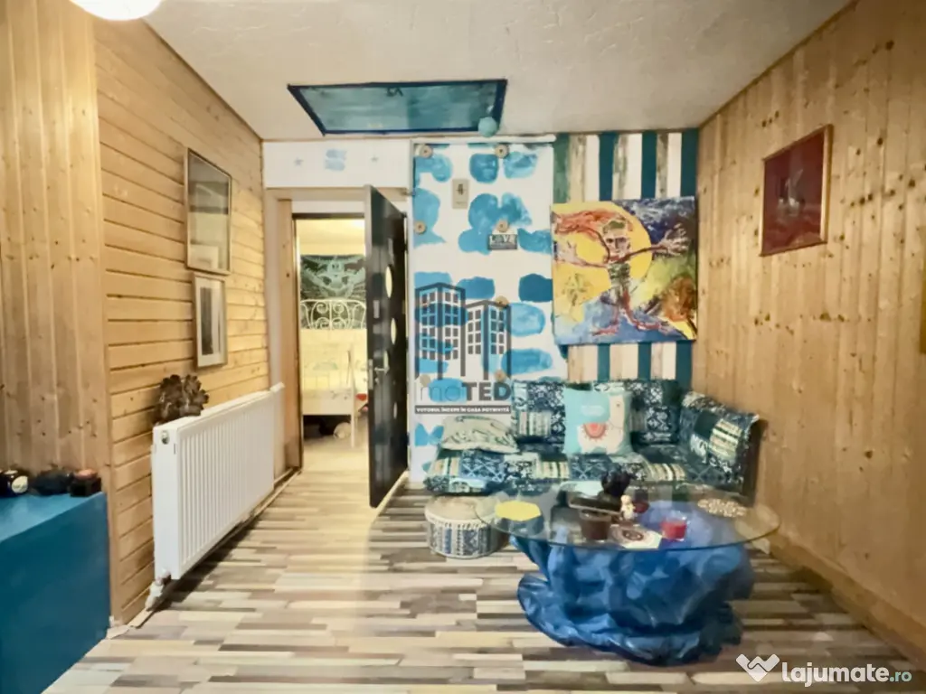 Unele case nu se cumpără. Se descoperă. 