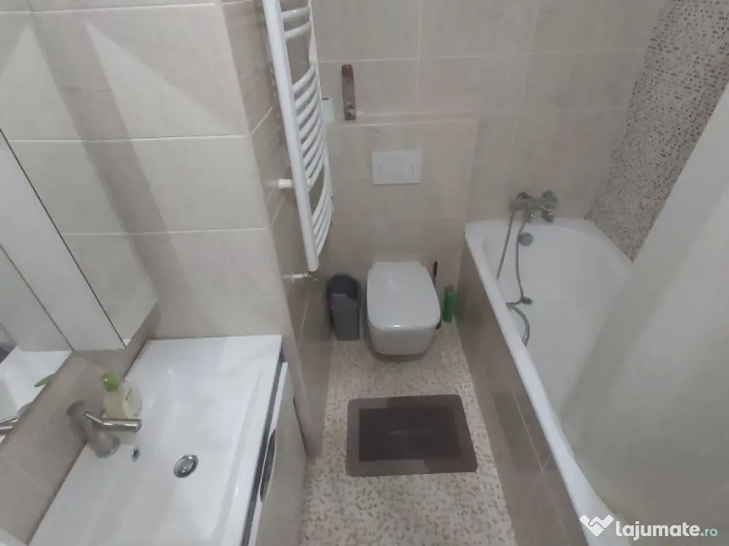 Apartament cu 2 camere de inchiriat in zona Piata Romana