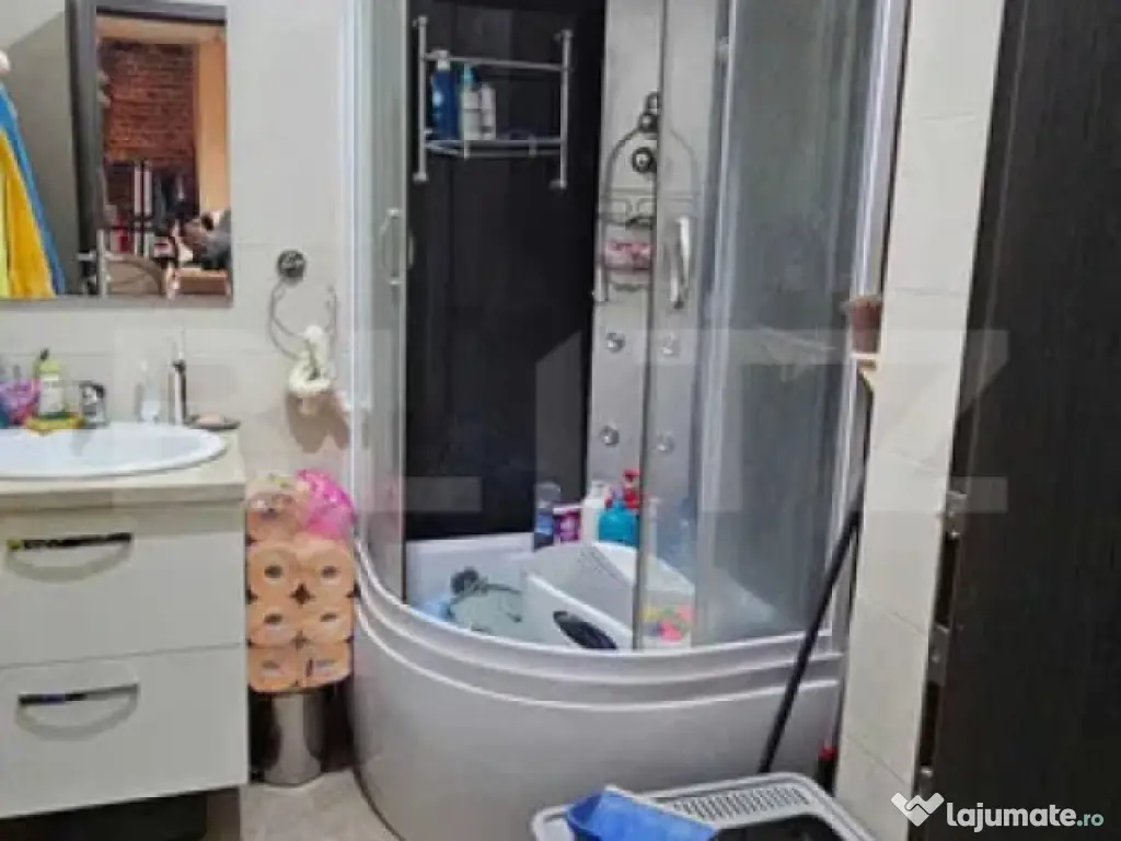 Apartament cu 2 camere, tip studio, modern, în zona Stupini