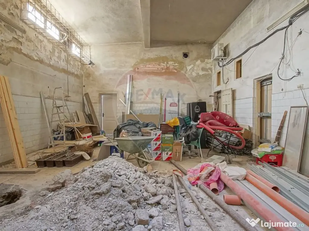 Spații comerciale de închiriat în Bod, suprafață 535... 