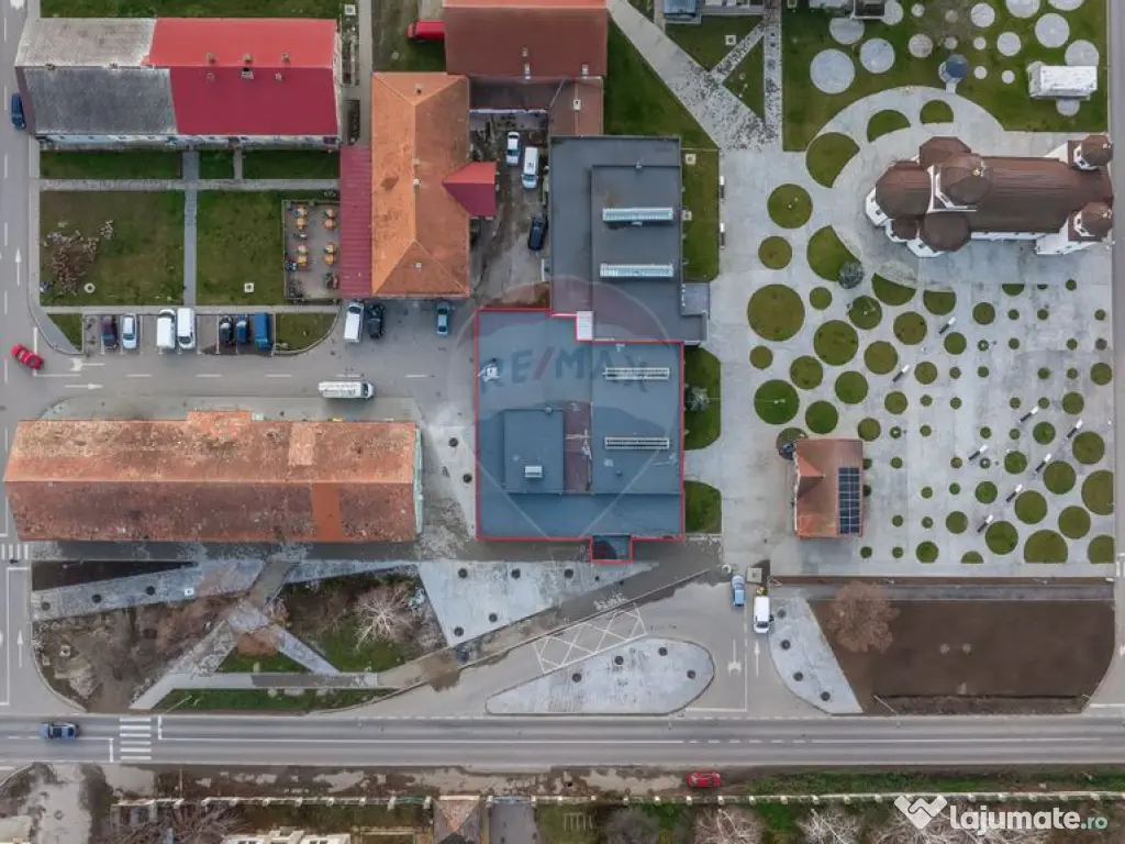 Spații comerciale de închiriat în Bod, suprafață 535... 