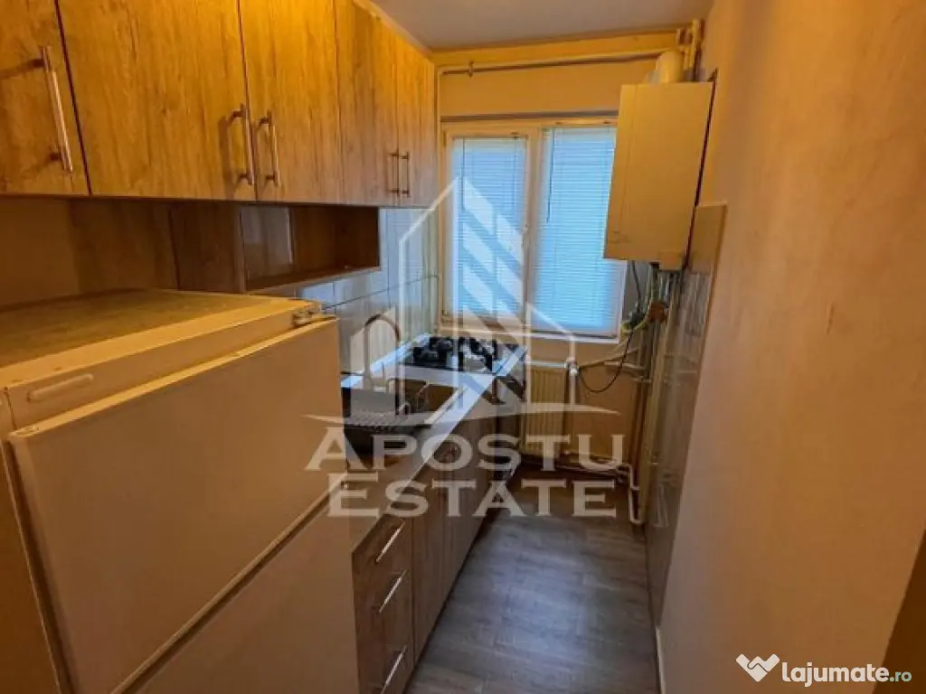 Apartament cu 3 camere zona Cetatii, Centrala proprie, Ac 
