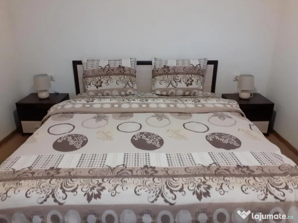 Apartament cu 2 camere de inchiriat zona Aparatorii Patriei