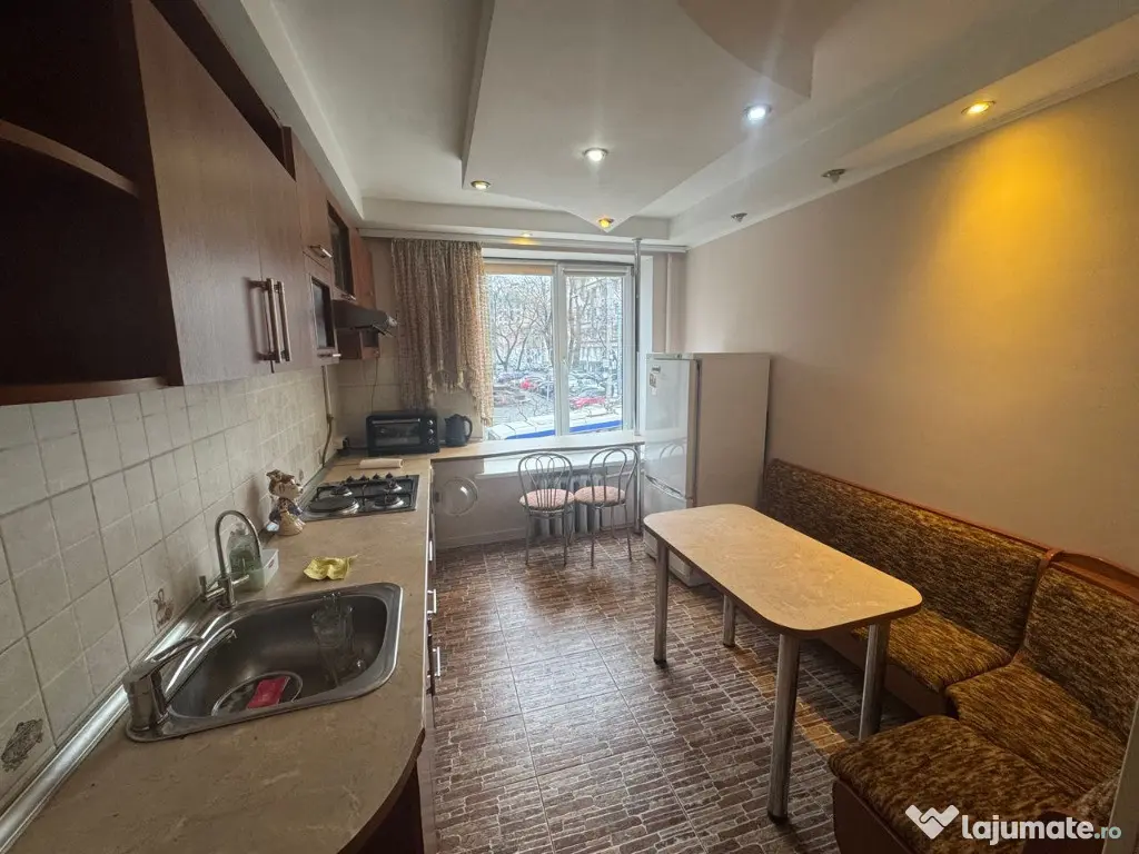 Garsoniera de inchiriat in zona Drumul Taberei 