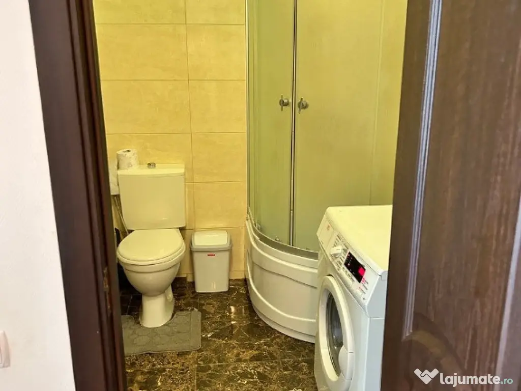 Garsoniera de inchiriat zona Victoriei 