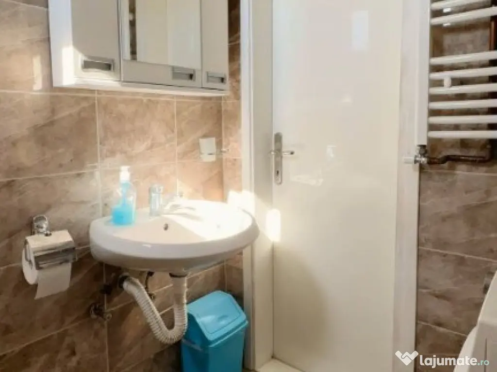 Garsoniera de inchiriat in zona Dristor