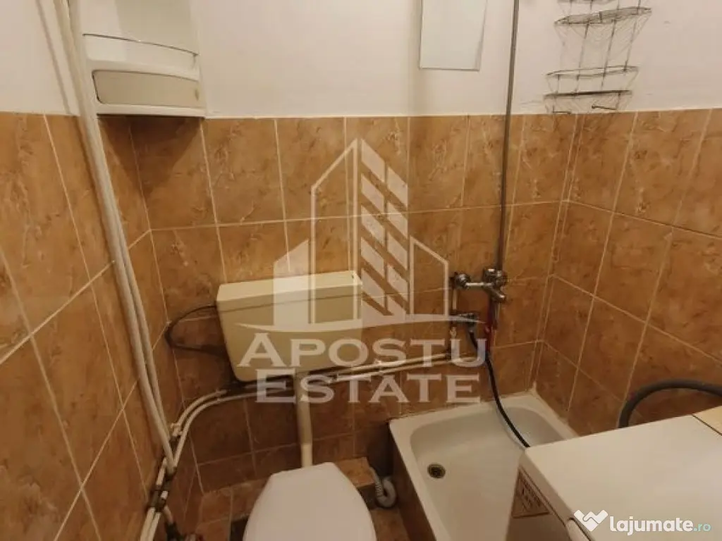 Garsoniera de inchiriat zona Lipovei 20mp 