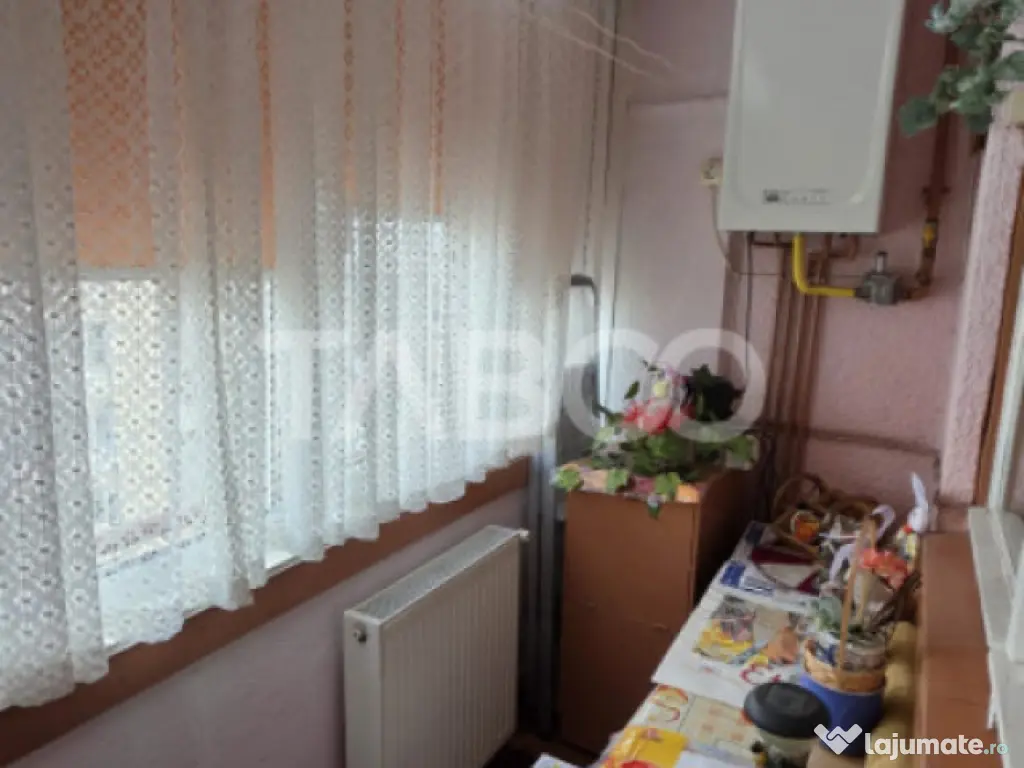 Apartament cu 2 camere de vanzare zona Ciserom 