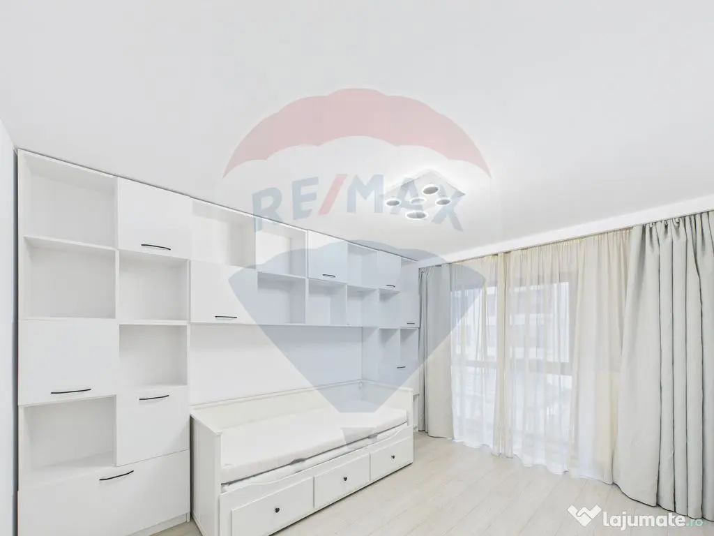 Apartament cu 3 camere de vânzare în zona Lujerului 