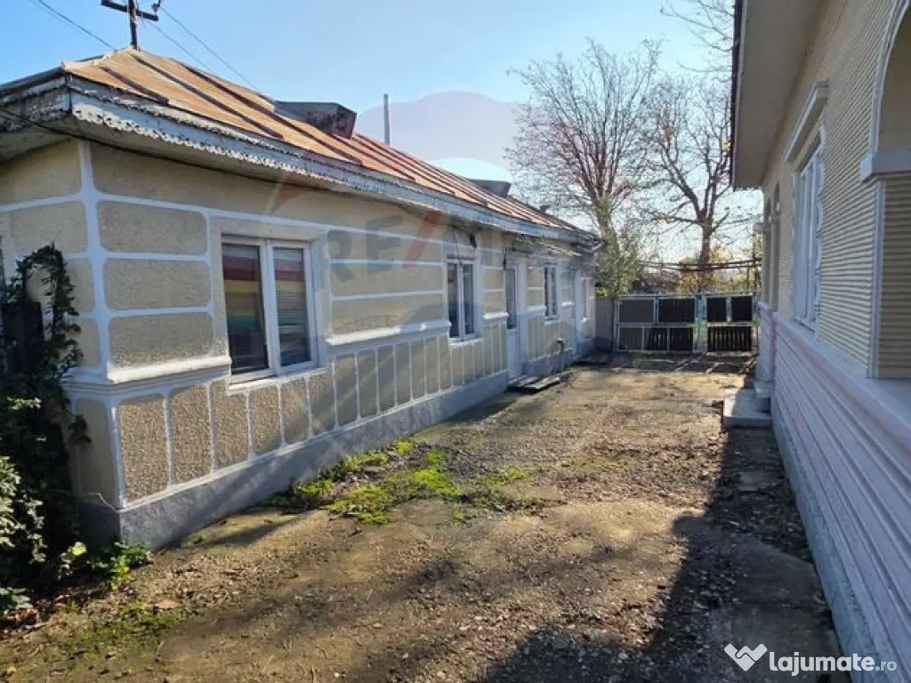 Casă / Vilă de vânzare/Ciuslea 