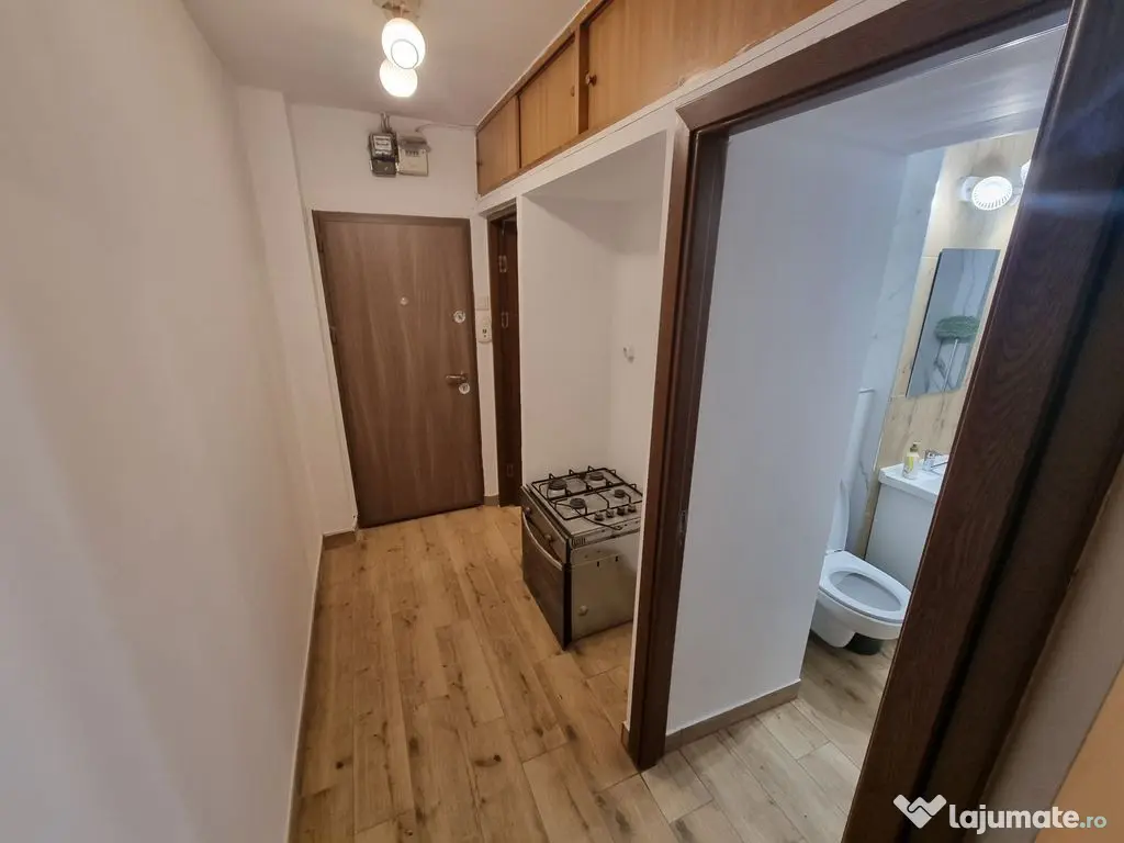 Apartament 2 camere zona Casa de Cultura 