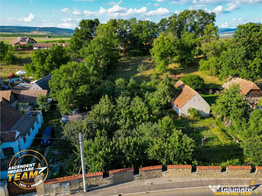 FILM! Peste 1.500mp teren intravilan, zona de case, acces fa