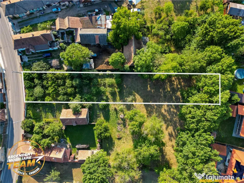 FILM! Peste 1.500mp teren intravilan, zona de case, acces fa