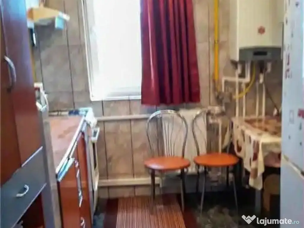 Apartament cu 2 camere ~ zona Micro 5 ~ cu imbunatatiri ~ Pret: 60.000 