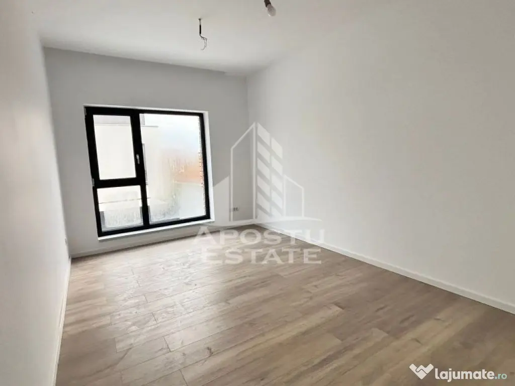 Casa individuala in zona Buziasului, carport