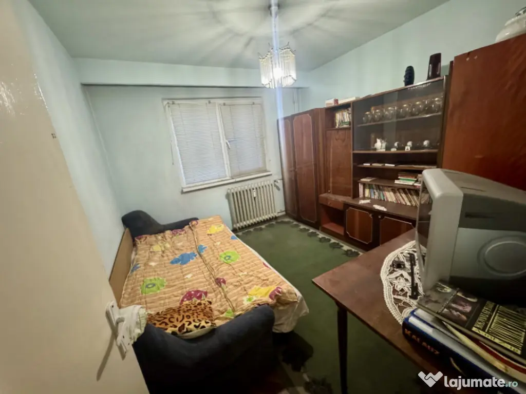 Apartament 2 camere parter- urgent 