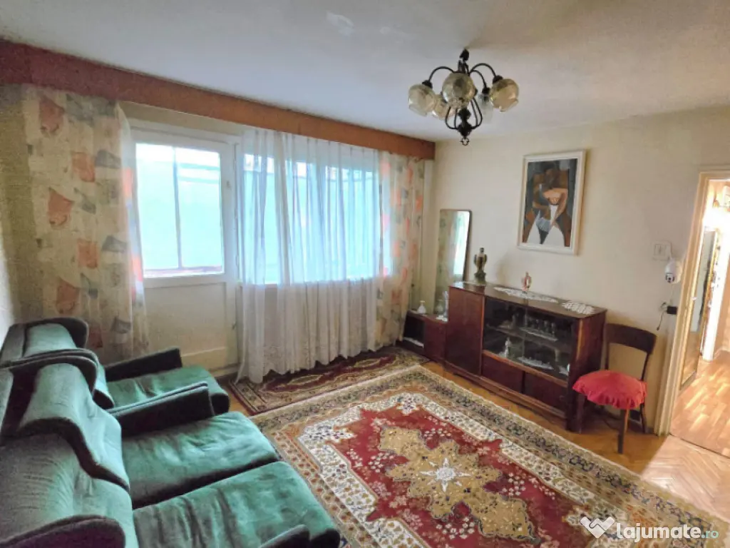 Apartament 3 camere, 67 mp, zona Simplon