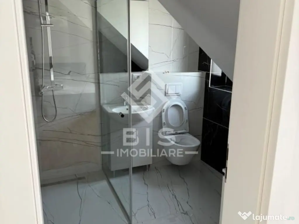 Apartament de inchiriat 4 camere - Bulevardul Republicii